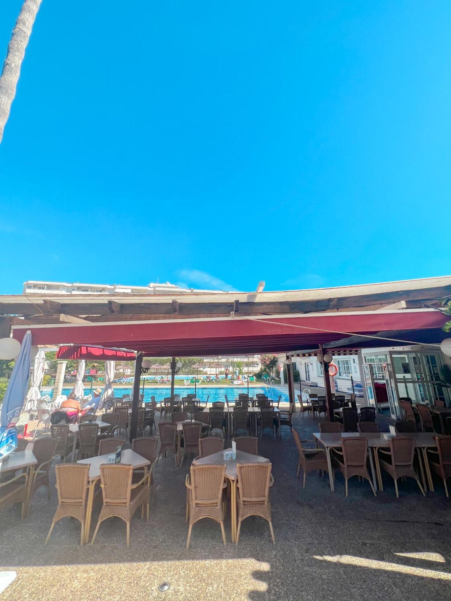 Cozy & Sunny Carihuela Park Apartment Torremolinos Exterior photo